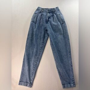 Levi’s 900 Series Womens 10 Vintage High Waist Pleated Tapered Mom Jeans